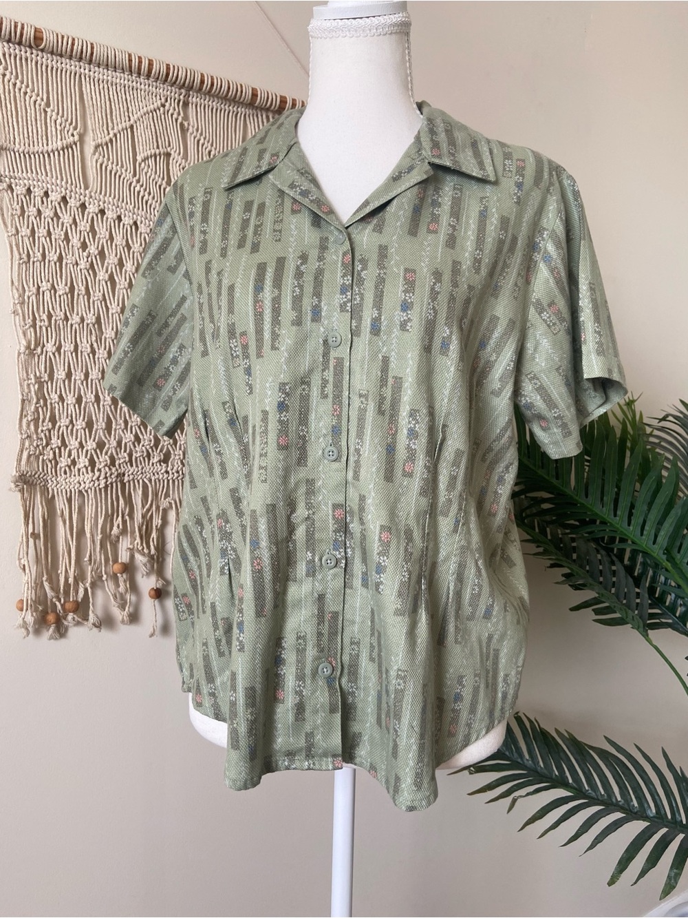 Vintage Woolrich Meadow Floral Stripe Camp Shirt Green M